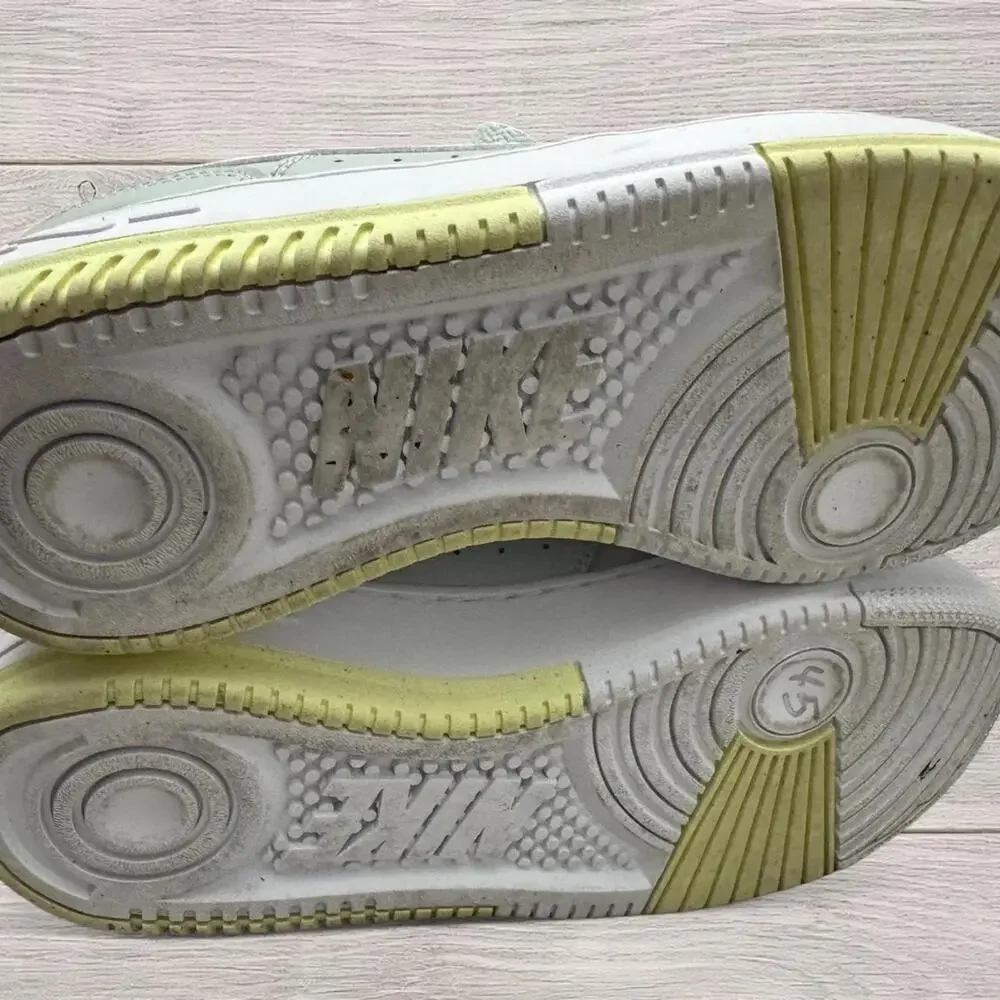 Nike Gamma Force Women’s Size 8 Sage Green White Volt Casual Platform Sneakers - Picture 7 of 8